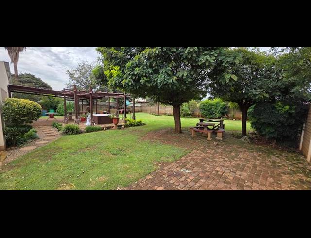 4 BEDROOM HOUSE FOR SALE IN MEYERTON CENTRAL